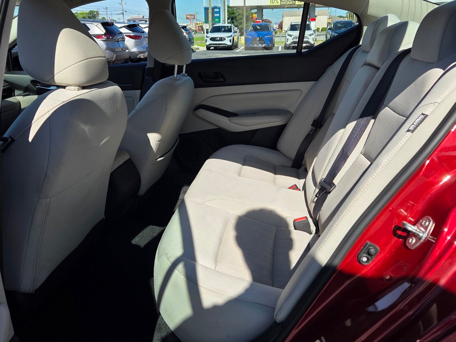 Used 2025 Red Nissan 2.5 SV image 6