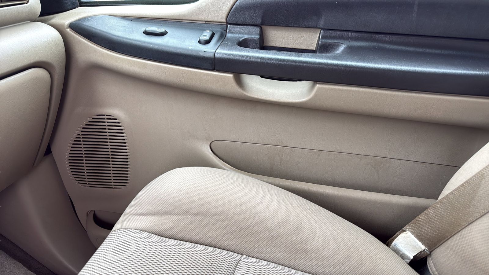 Used Car 2006 Ford F-250sd  Xl For Sale Under $15,000 In Austin, Texas