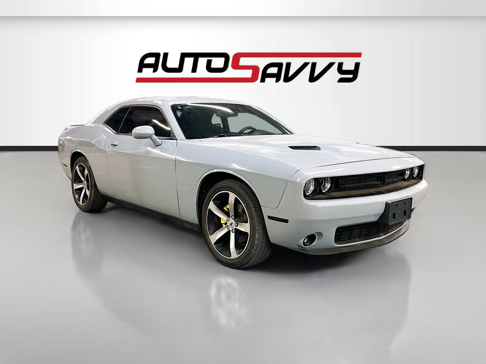 2021 Dodge Challenger SXT Auto's photo