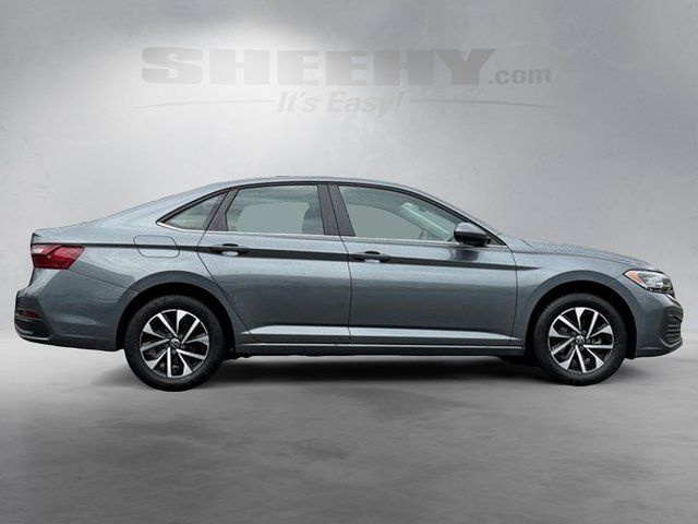 Used 2023 Platinum Gray Metallic Volkswagen 1.5T S image 10