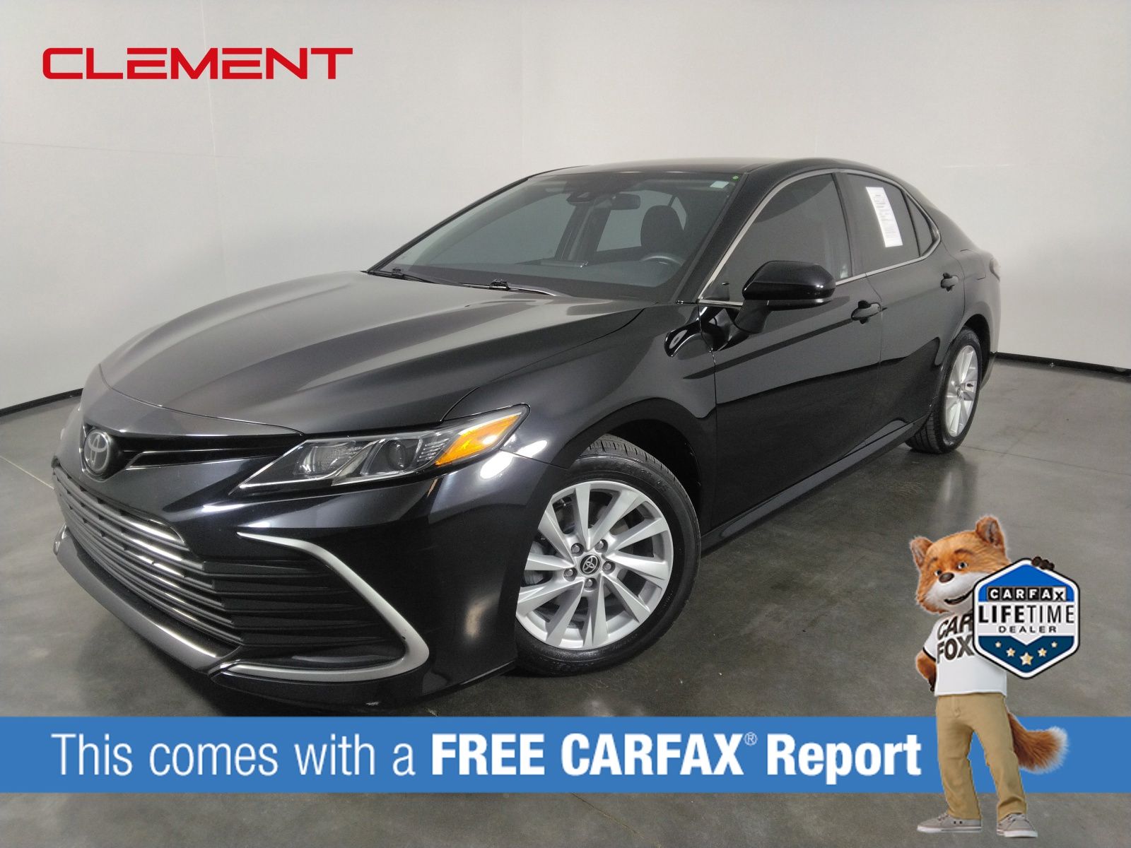 Midnight Black Metallic 2022 Toyota Camry LE FWD Sedan Front-Wheel Drive 8-Speed Automatic