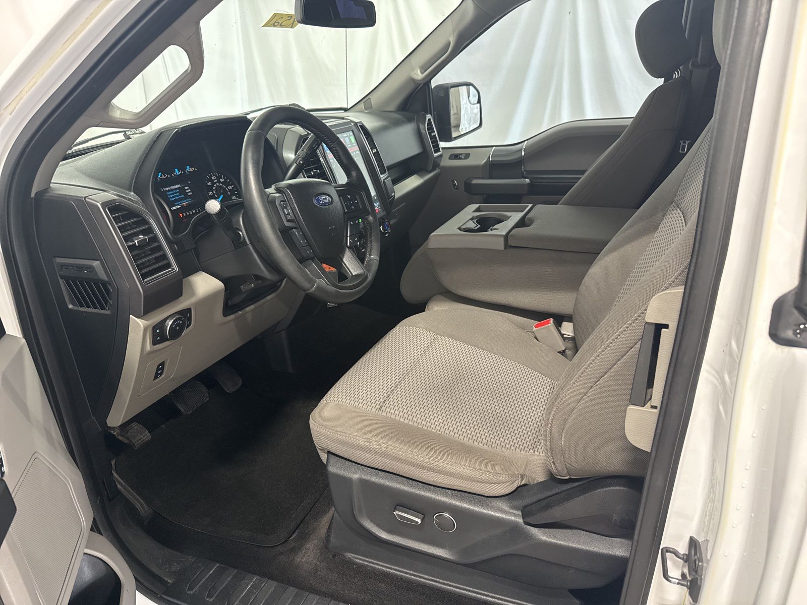 Used Car 2017 Ford F-150  Xlt For Sale Under $20,000 In Austin, Texas