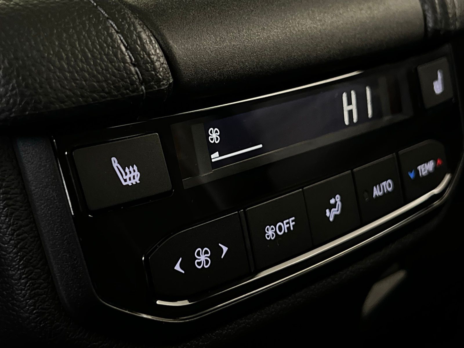 Thumbnail: 2026 Toyota Grand Highlander - 28