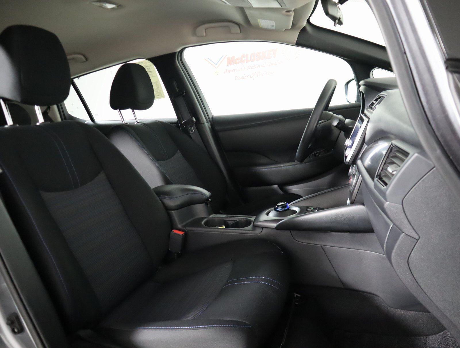 2023 Nissan LEAF S photo