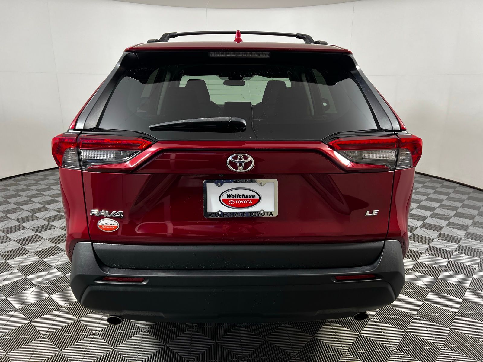 Thumbnail: 2021 Toyota RAV4 - 6