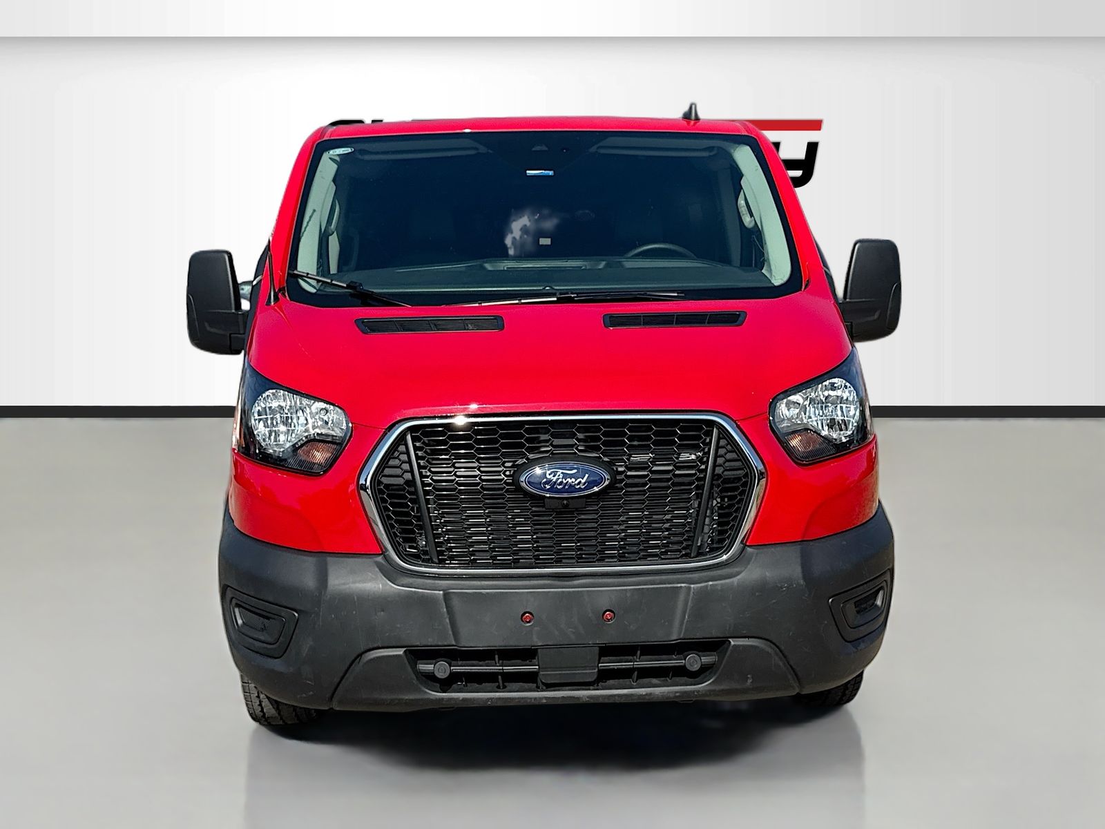 Used 2025 Red Ford Base image 2