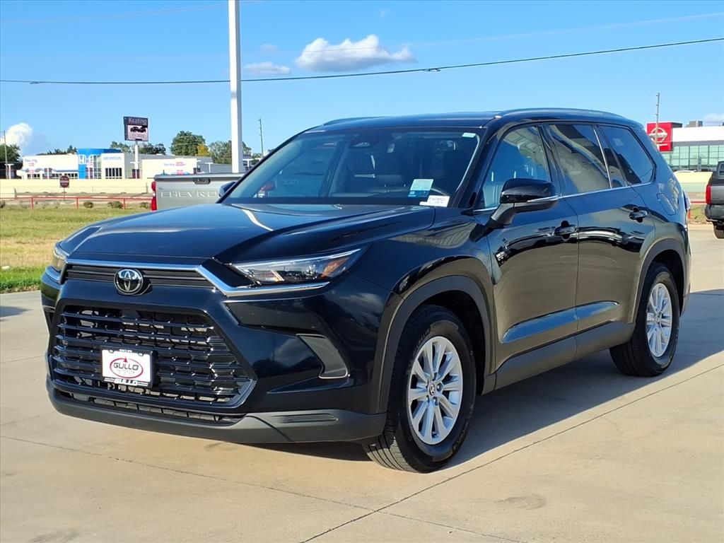 2025 Toyota Grand Highlander XLE  at Classic Toyota Galveston
