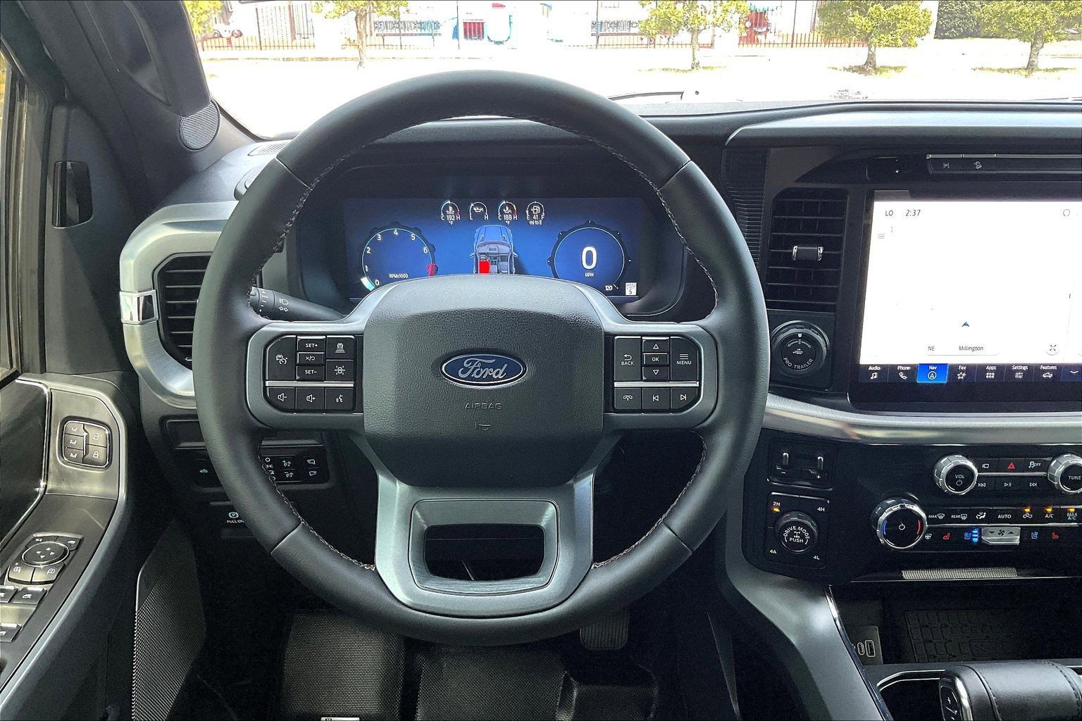 View vehicle photo 5