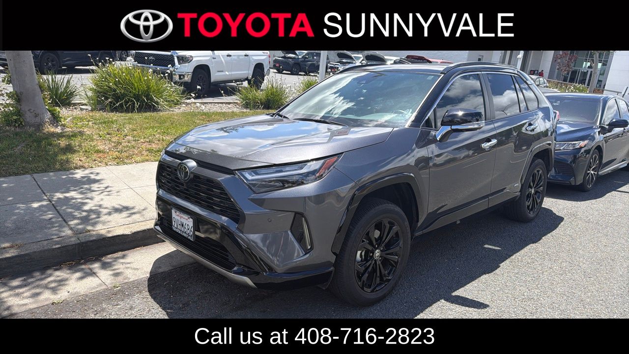 2025 Toyota RAV4 Hybrid XSE AWD's photo