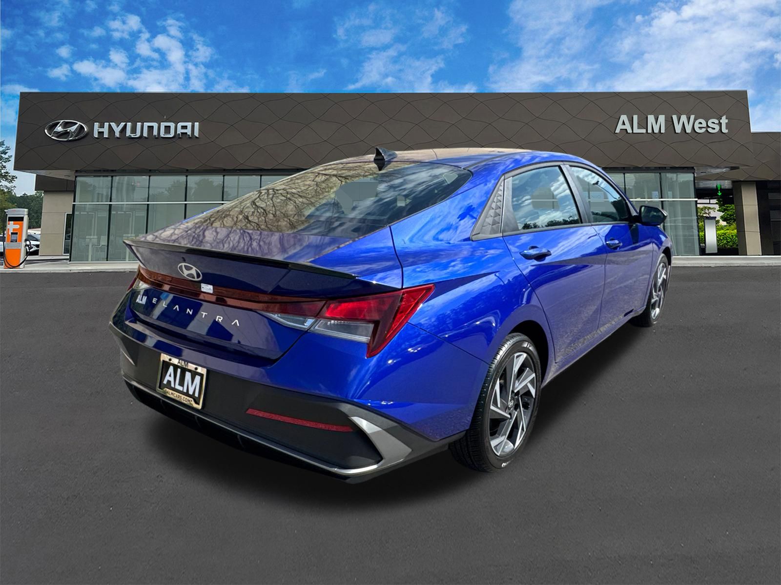 Certified Used 2025 Blue Hyundai SEL Sport image 5