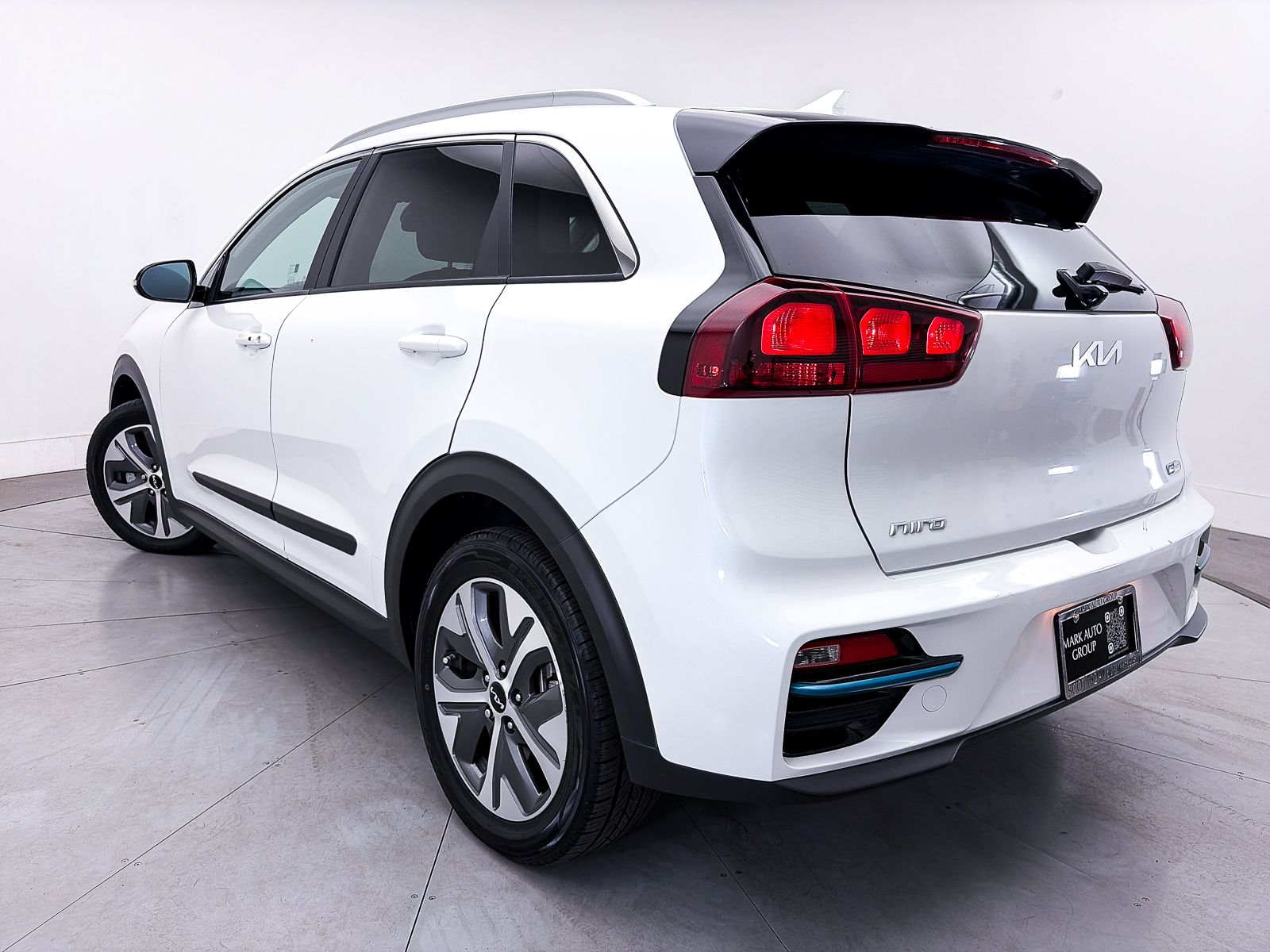 Certified 2022 Kia Niro S with VIN KNDCC3LG3N5159670 for sale in Scottsdale, AZ