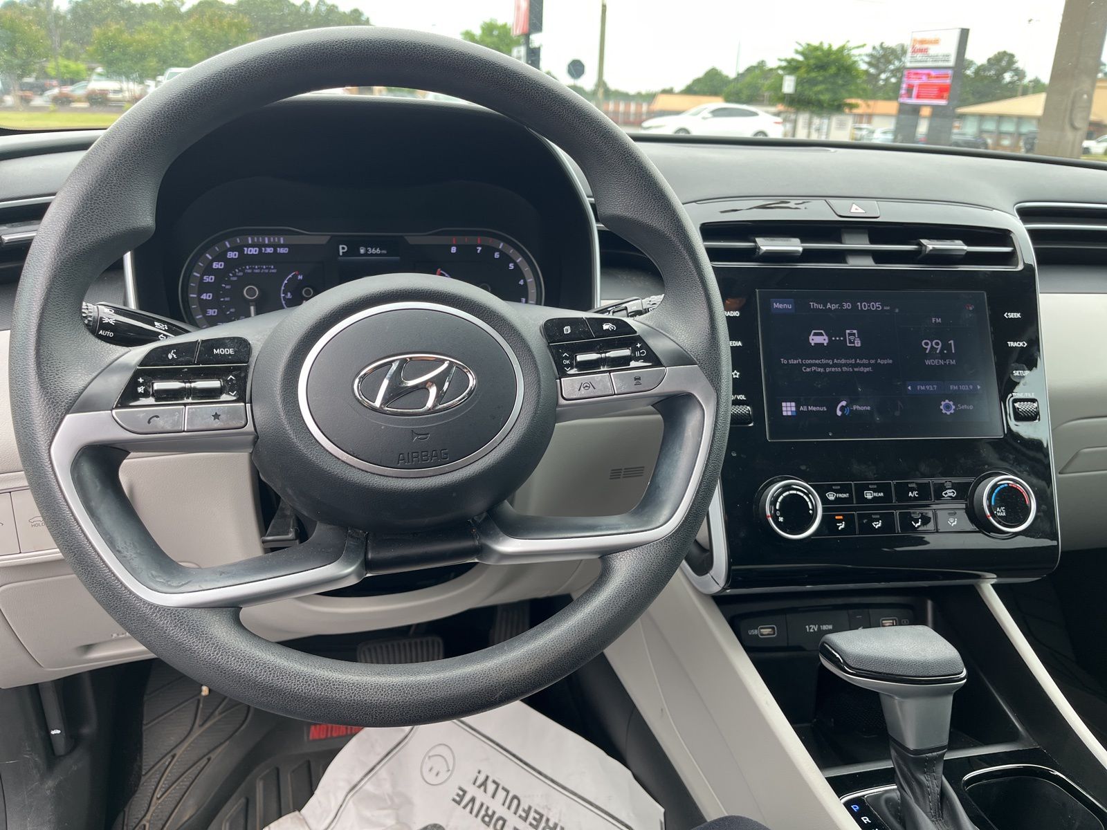 Used 2023 Silver Hyundai SEL image 13