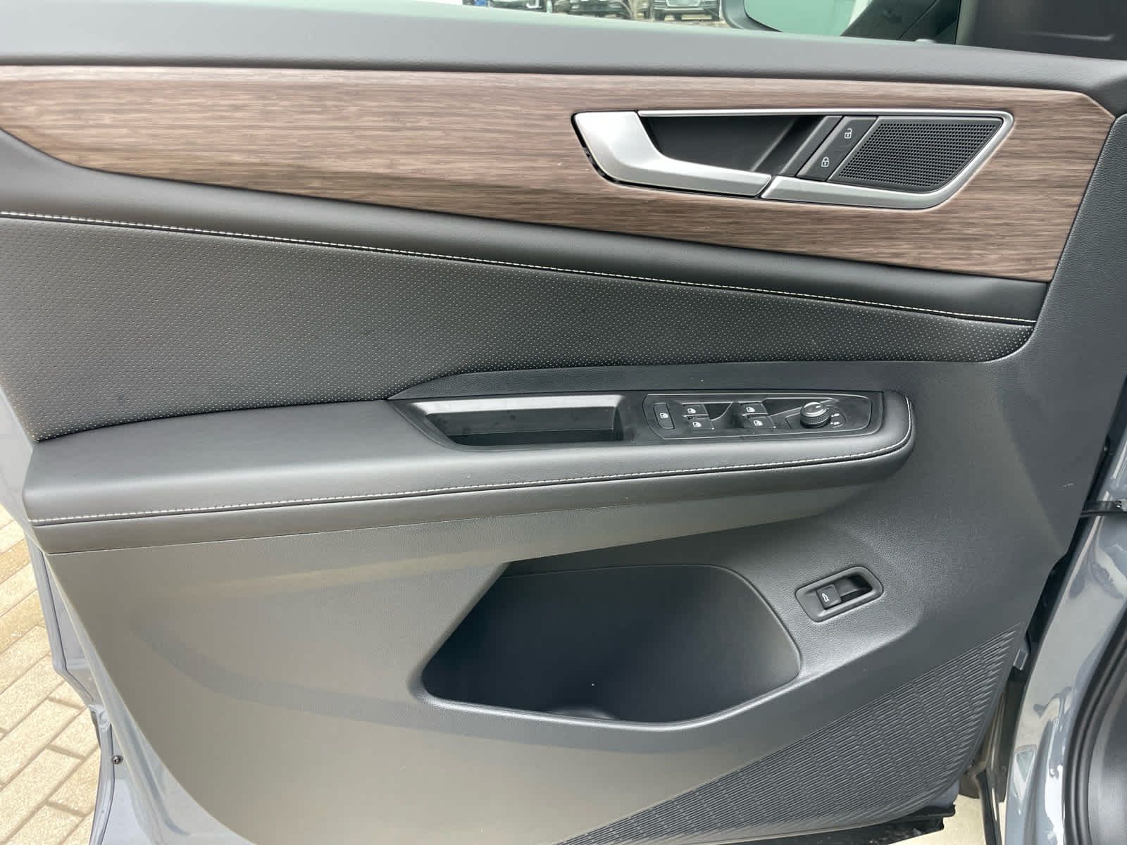 new 2026 Volkswagen Atlas car, priced at $51,443