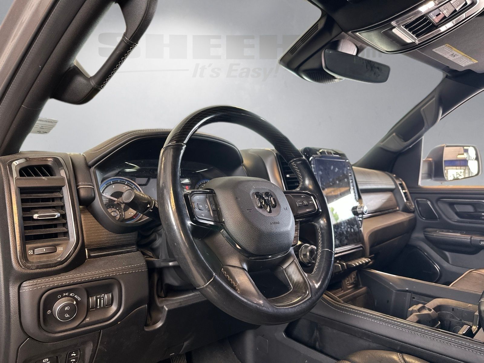 Used 2022 Billet Silver Metallic Ram Limited image 3