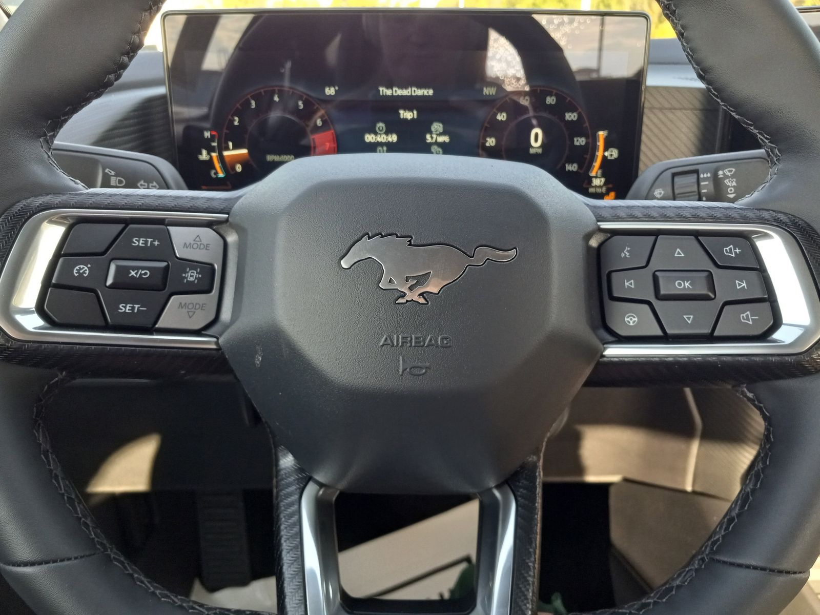2025 Ford Mustang image 14