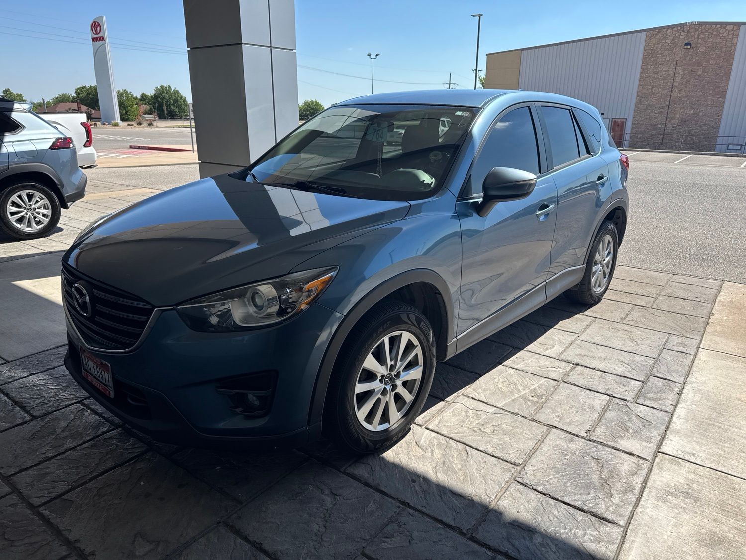 View vehicle photo 2