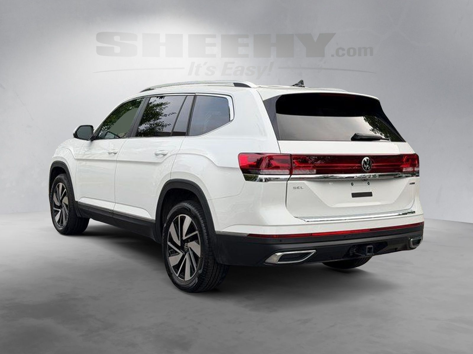Used 2024 White Volkswagen 2.0T SEL image 13
