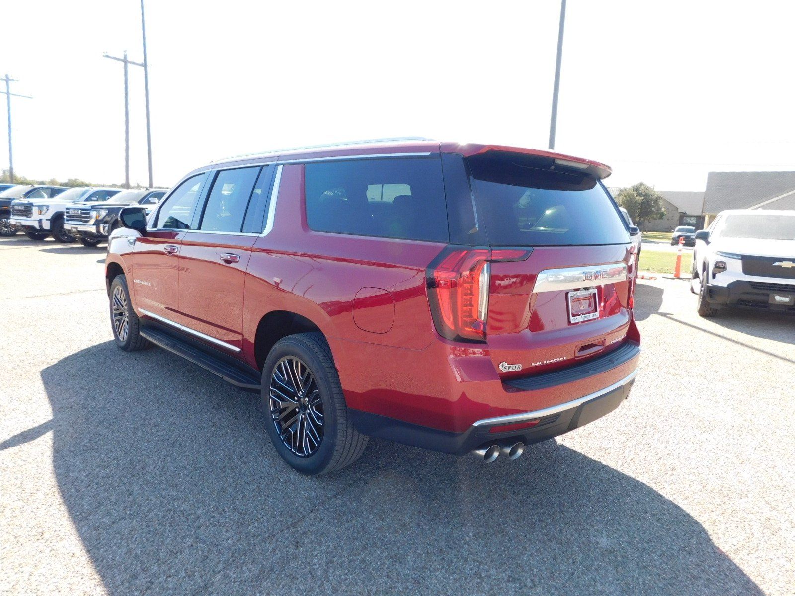 2024 GMC Yukon XL Denali 8