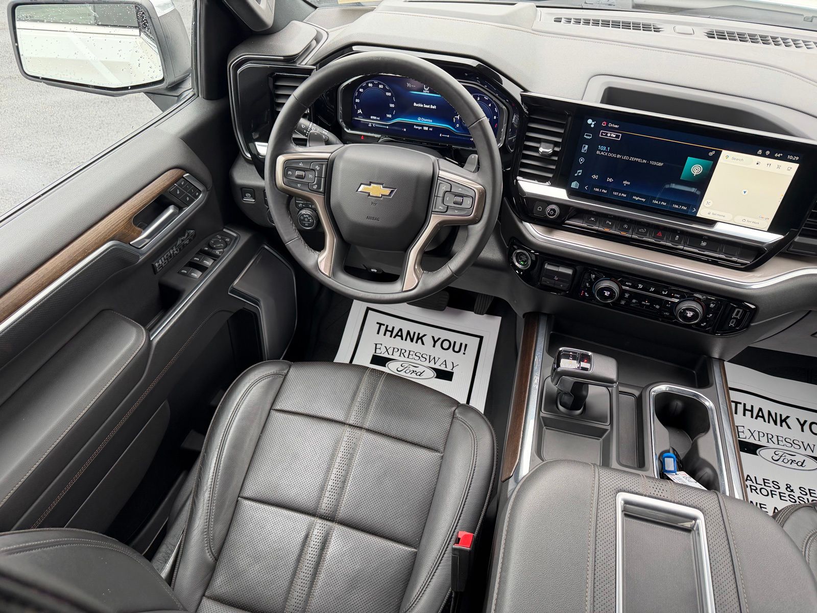 2022 Chevrolet Silverado 1500 image 13