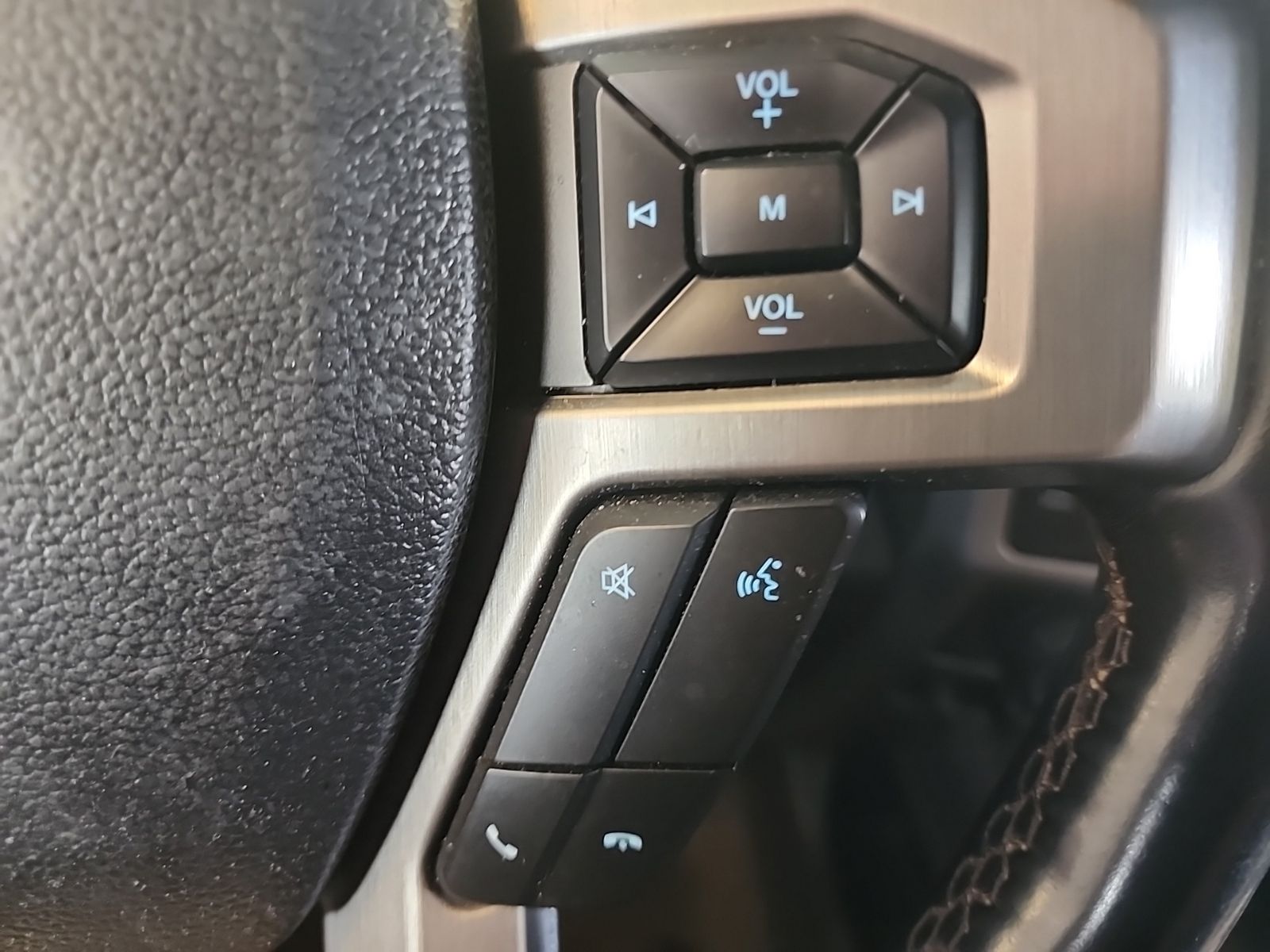 Certified Used 2020 Blue Ford Platinum image 22