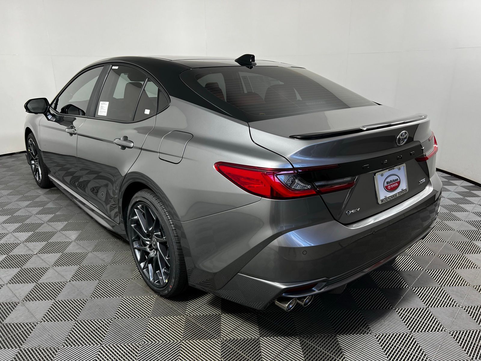 Thumbnail: 2025 Toyota Camry - 7