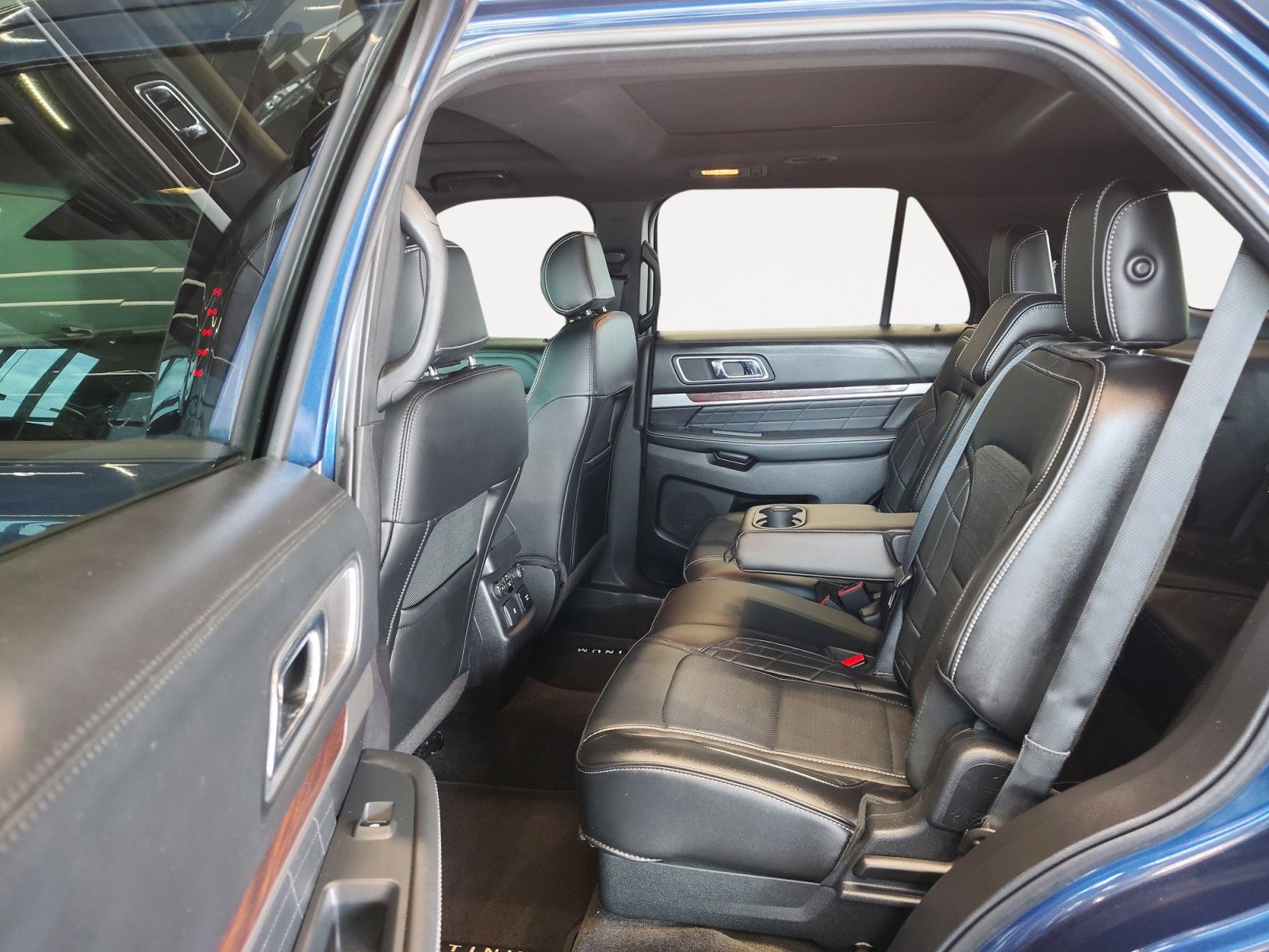 Used Car 2017 Ford Explorer  Platinum For Sale Under $15,000 In San Antonio, Texas