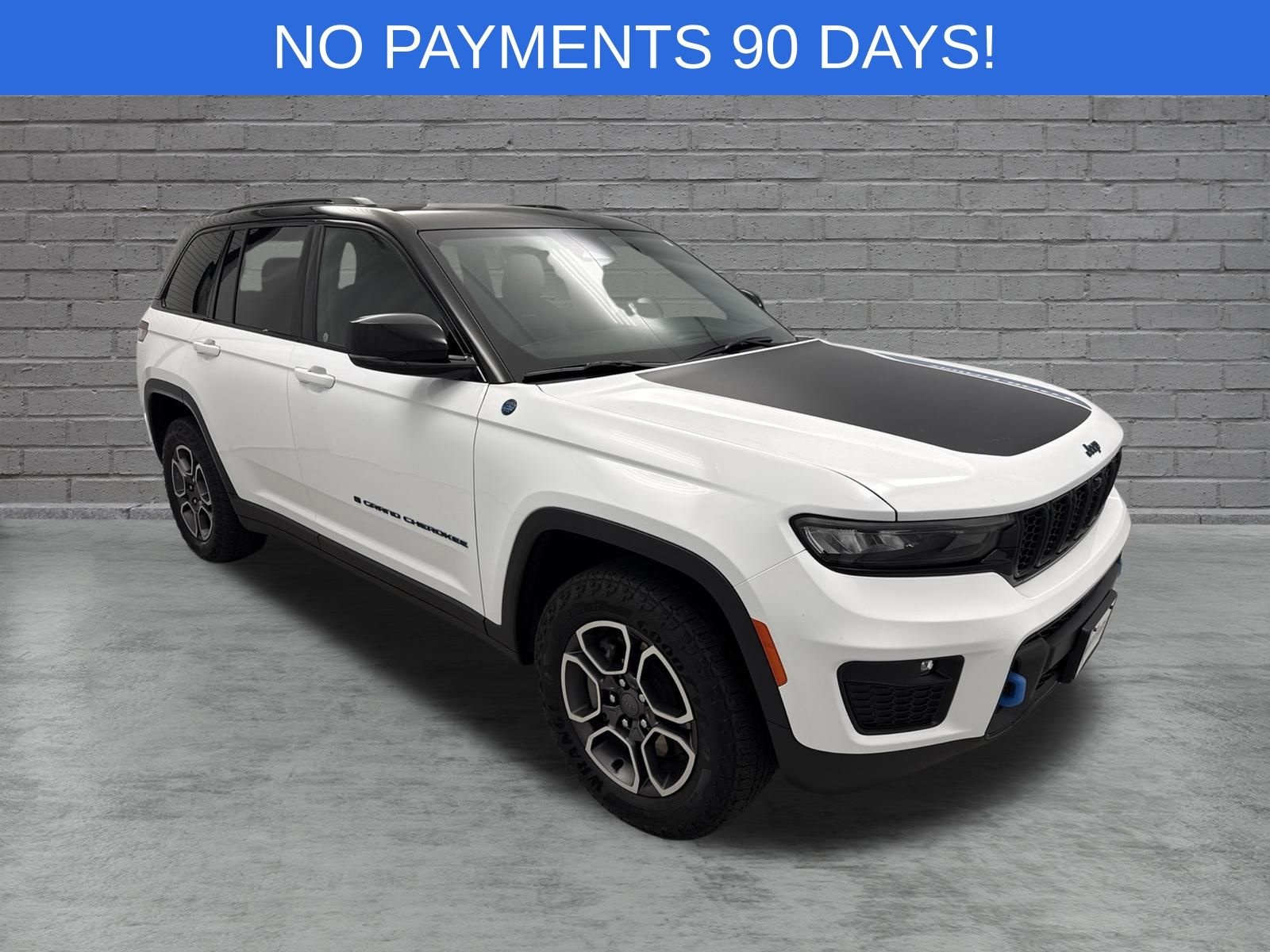 Bright White Clearcoat 2023 Jeep Grand Cherokee 4xe SUV / Crossover Four-Wheel Drive 8-Speed Automatic