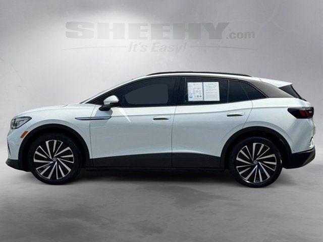 Used 2024 White Volkswagen S image 17