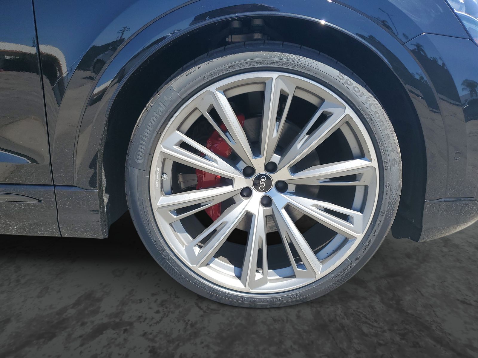 Vehicle photo