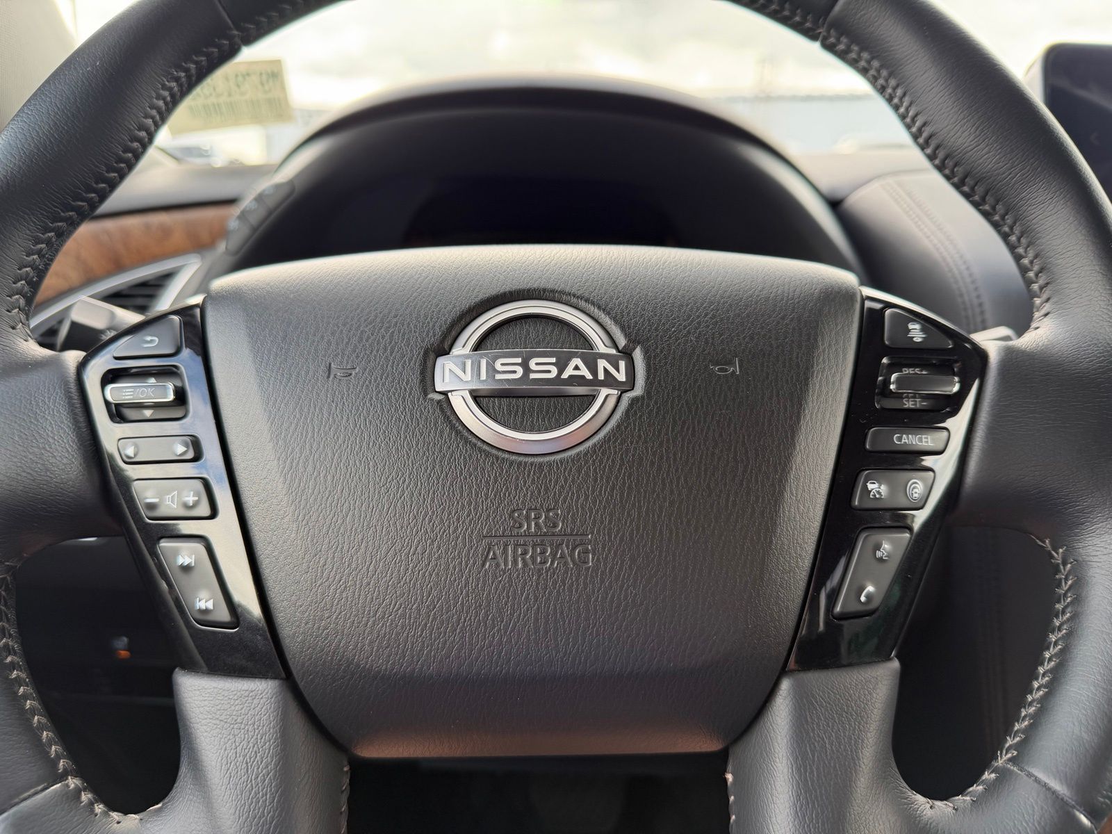 2021 Nissan Armada image 19