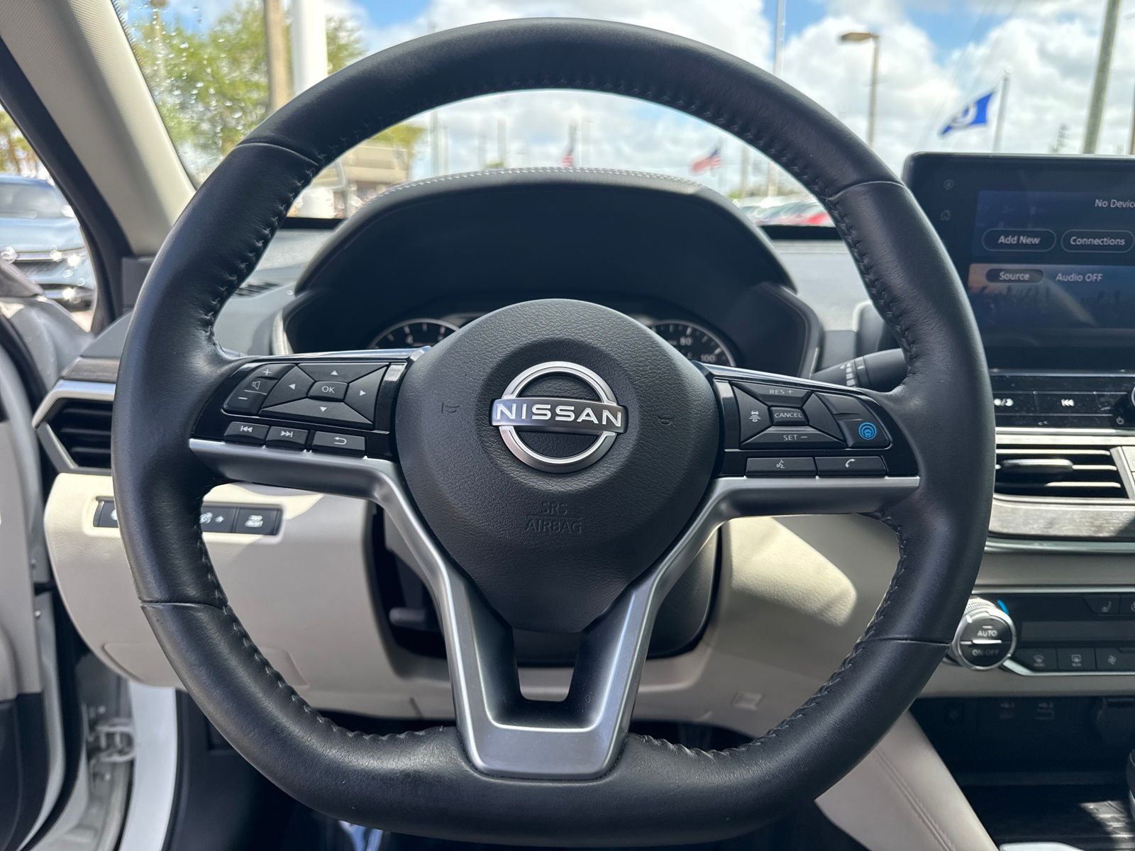 Used 2024 Nissan Altima 2.5 SL 4D Sedan