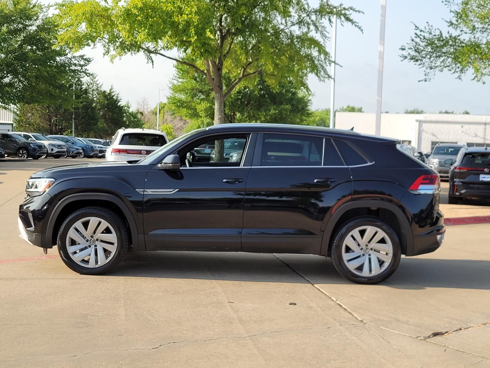 used 2023 Volkswagen Atlas Cross Sport car, priced at $28,000