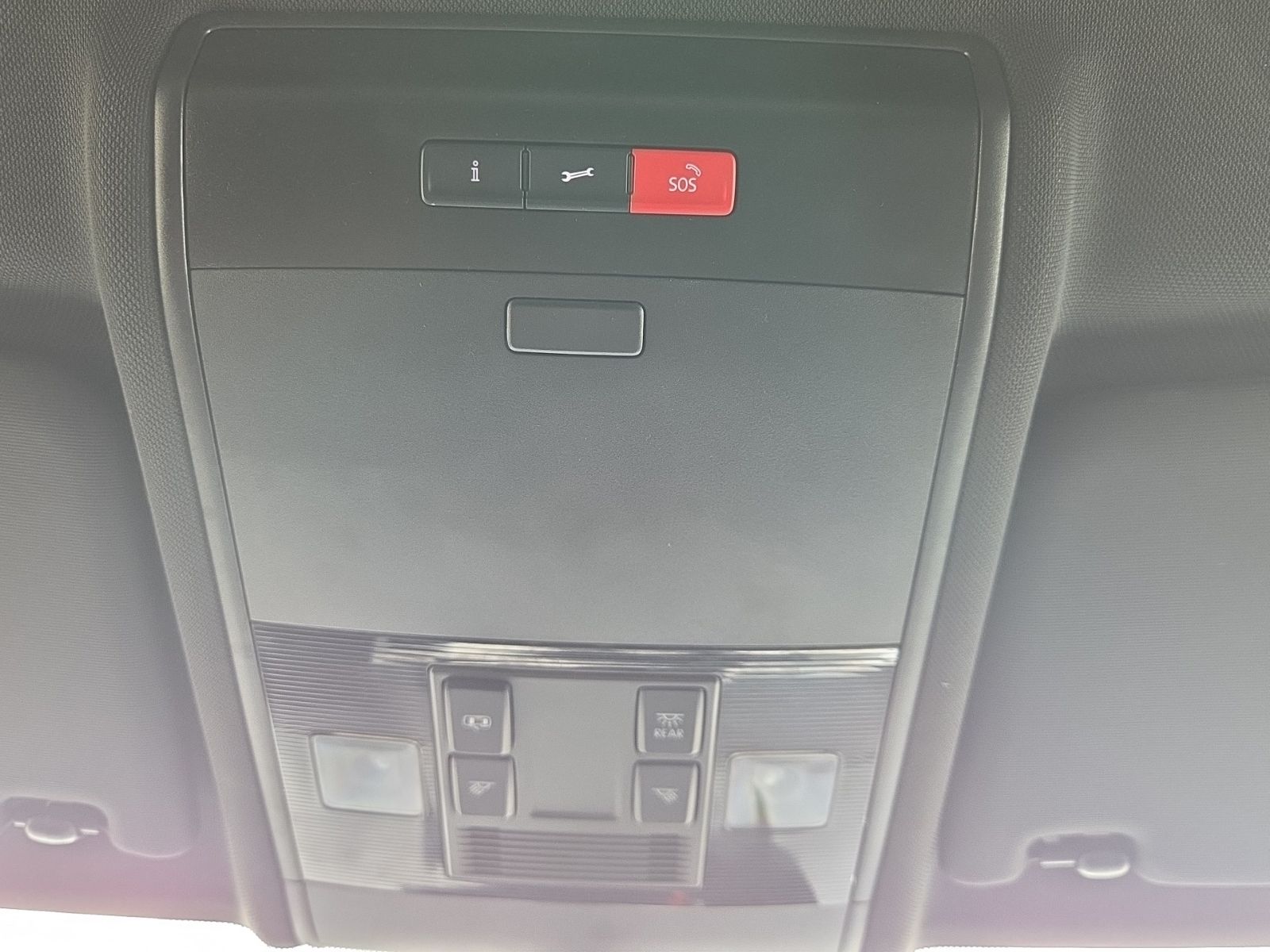 Used 2023 Gray Volkswagen 3.6L V6 SE w/Technology image 25
