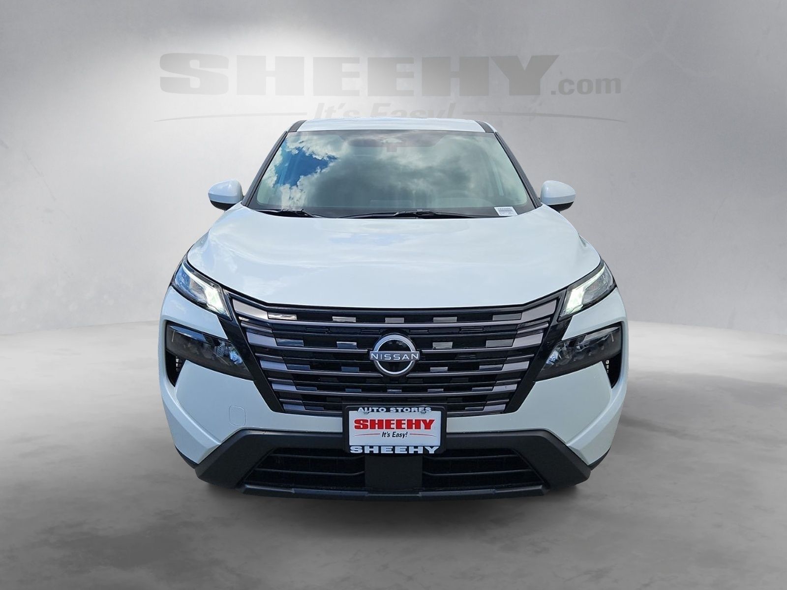 Used 2026 White Nissan SV image 17