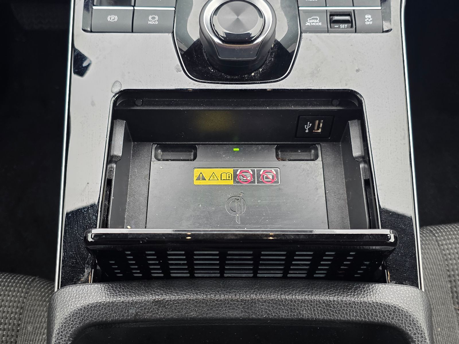 Used 2025 Silver Toyota XLE image 23