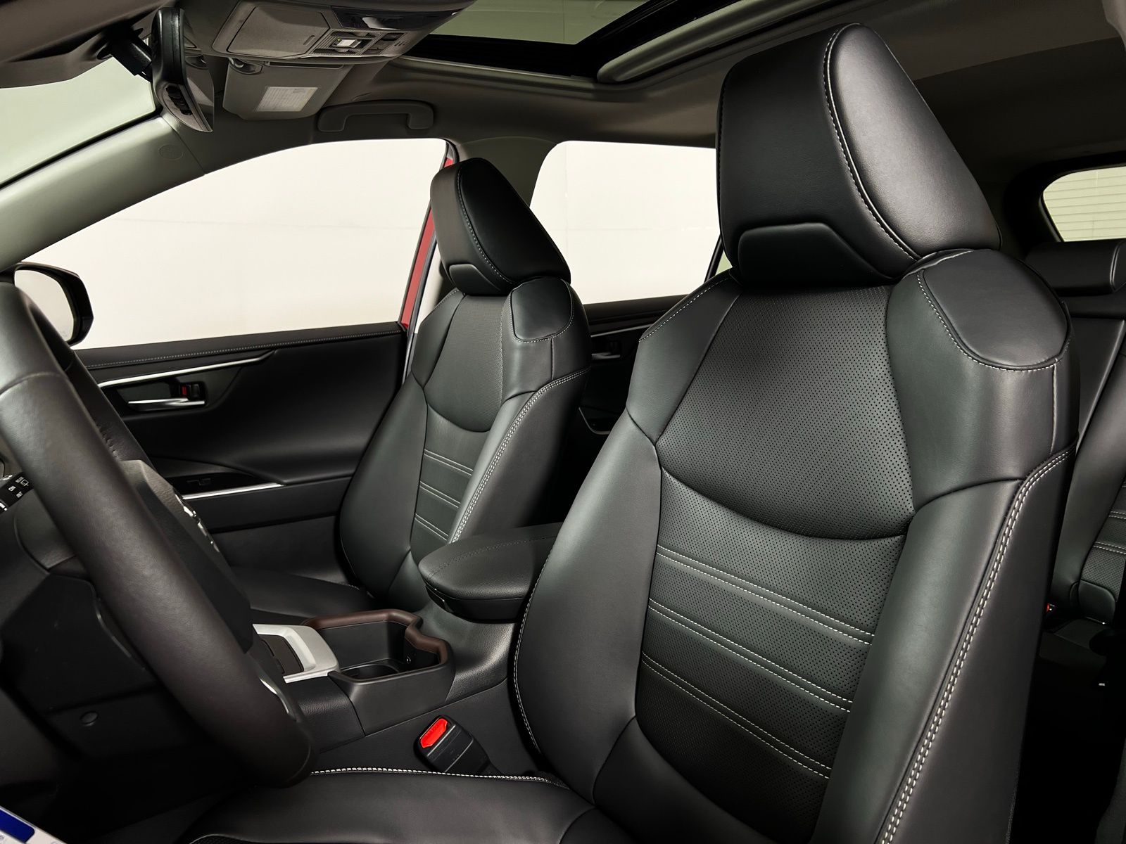 2025 Toyota RAV4 Limited 10