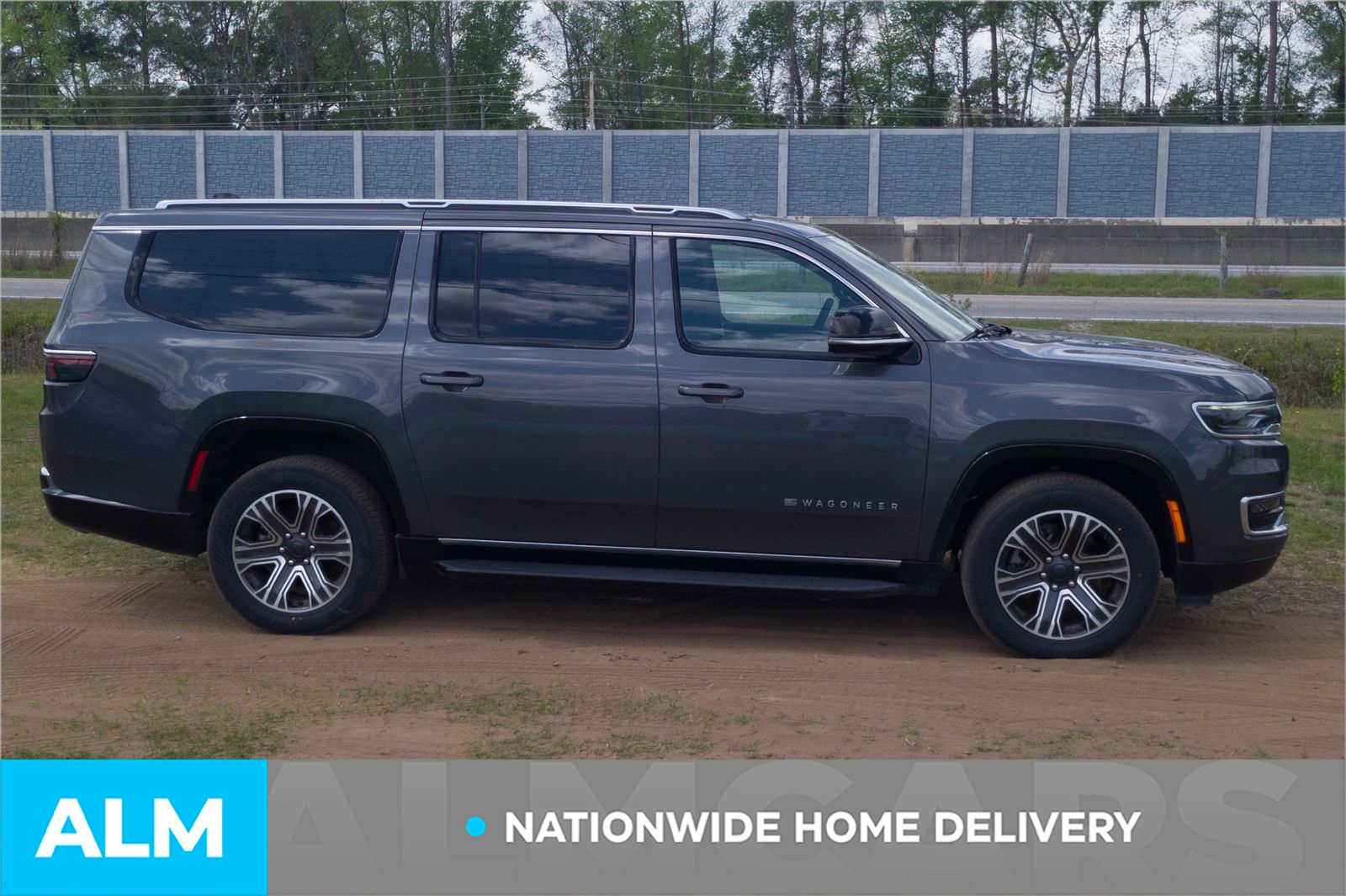 View vehicle photo 5