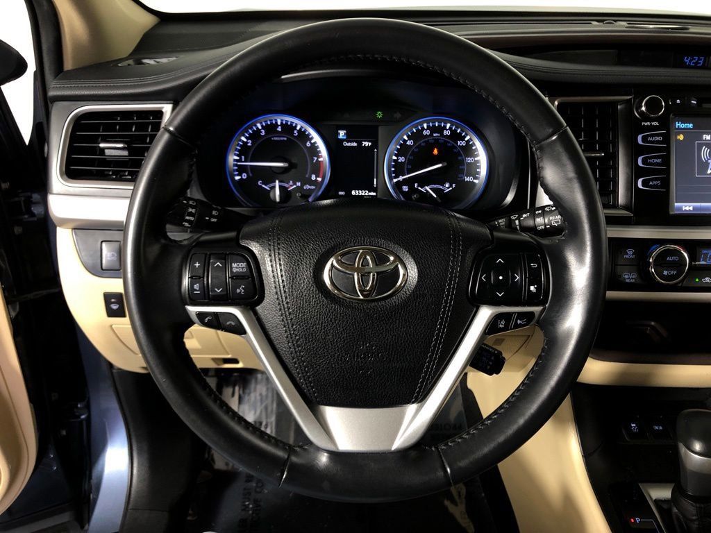 2019 Toyota Highlander XLE 15