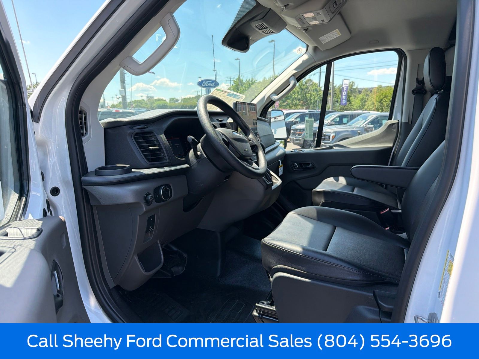 New 2026 Oxford White Ford Low Roof Cargo Van image 19