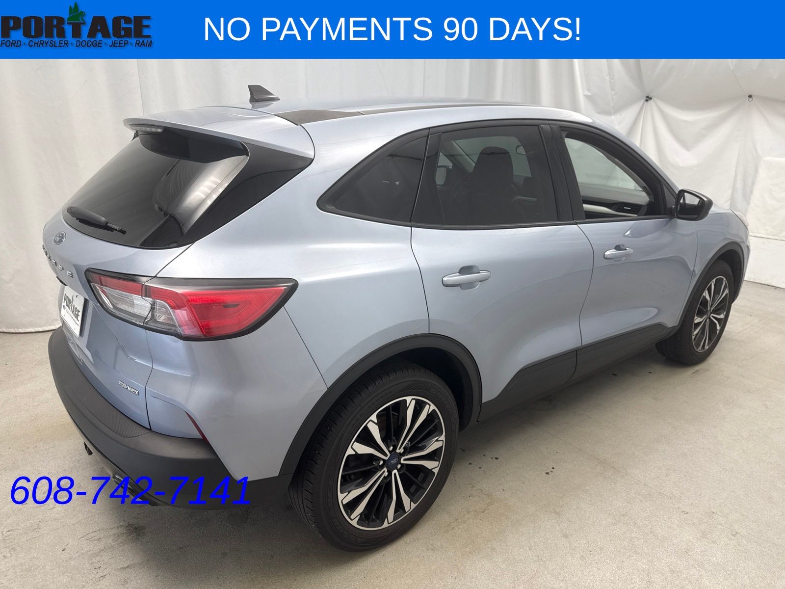 Used 2022 Ford Escape SE with VIN 1FMCU9G65NUB17830 for sale in Portage, WI