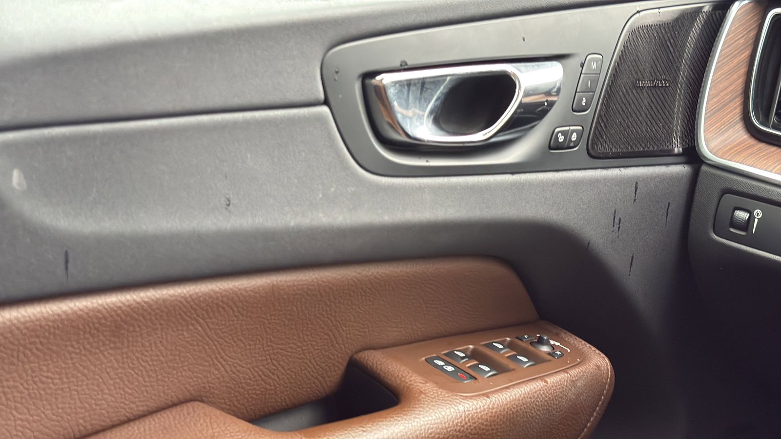 Used Car 2019 Volvo Xc60  T5 Momentum For Sale Under $20,000 In Austin, Texas