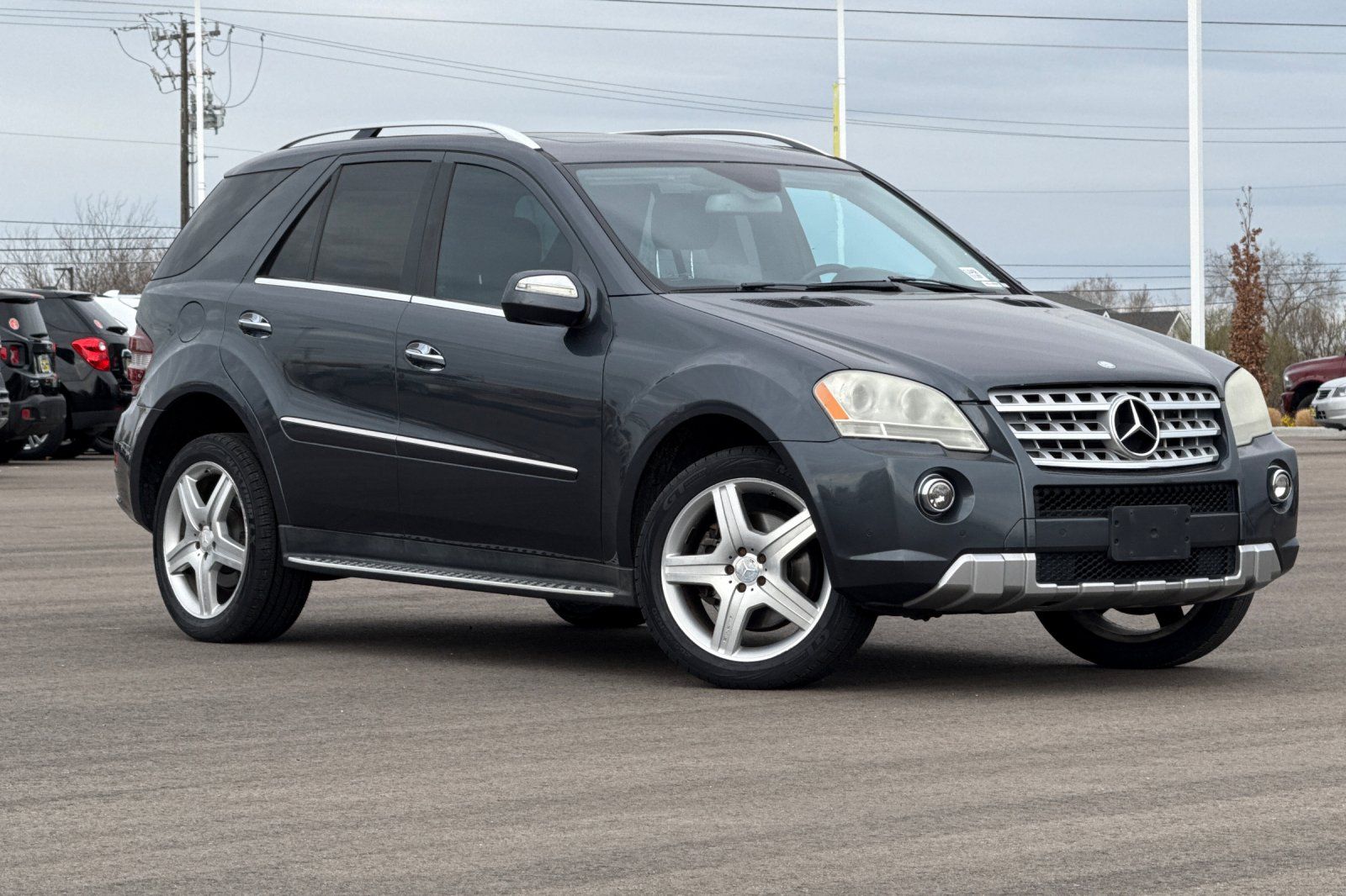 2010 Mercedes-Benz M-Class ML 550 4MATIC