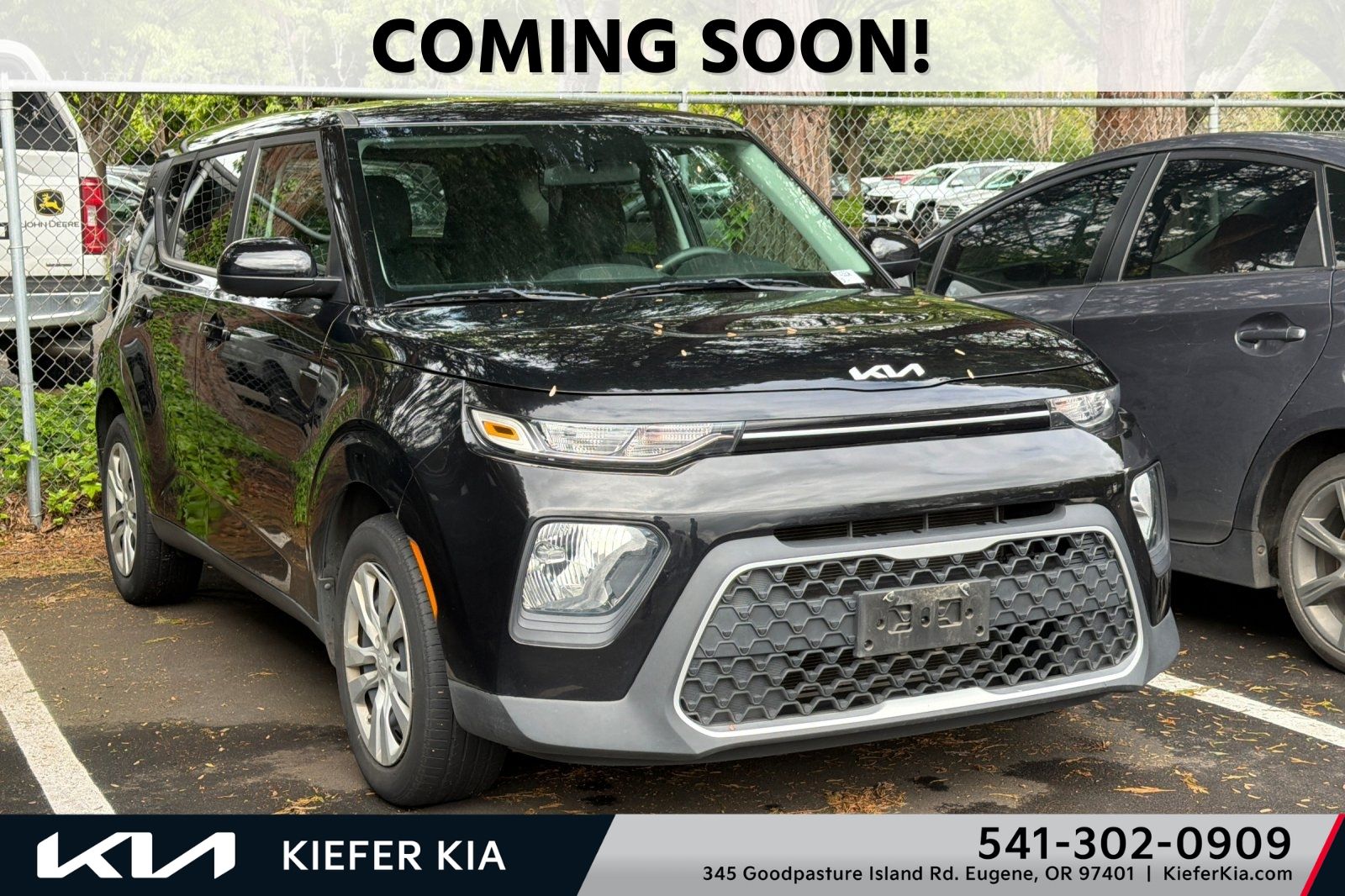 Cherry Black 2022 Kia Soul LX FWD SUV / Crossover Front-Wheel Drive Continuously Variable Transmission