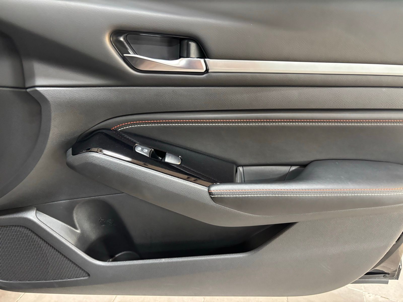 Used Car 2023 Nissan Altima  2.5 Sr For Sale Under $25,000 In Austin, Texas