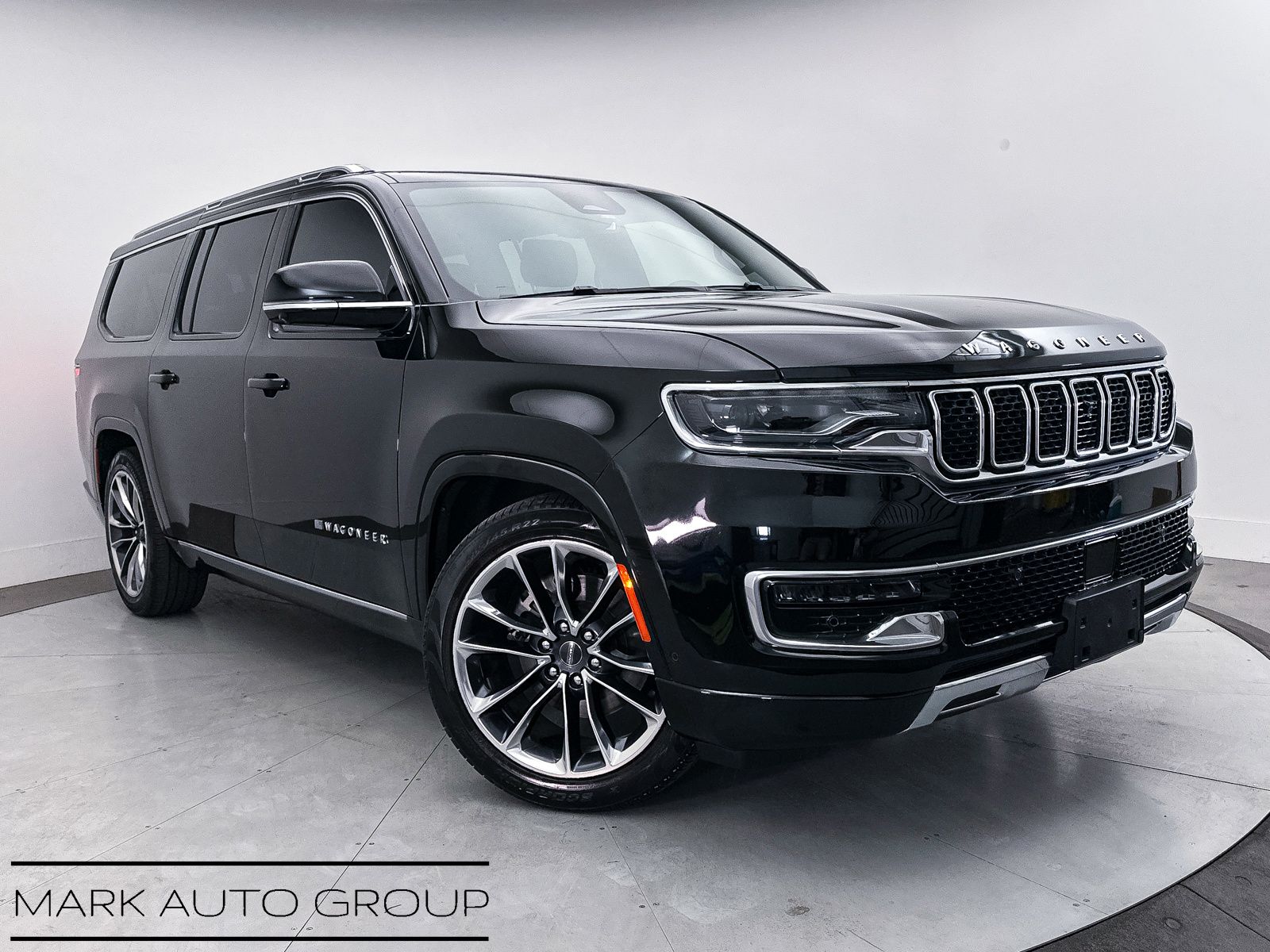 2023 Jeep Wagoneer L Series III