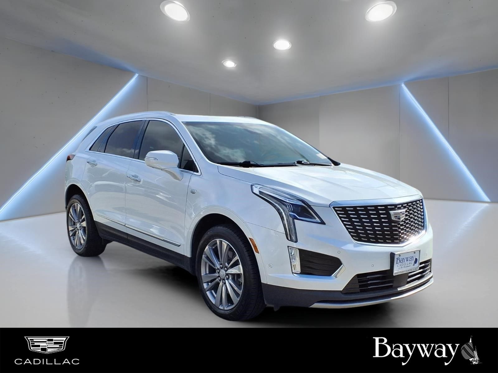 2023 Cadillac XT5 Premium Luxury White at North Houston Mitsubishi