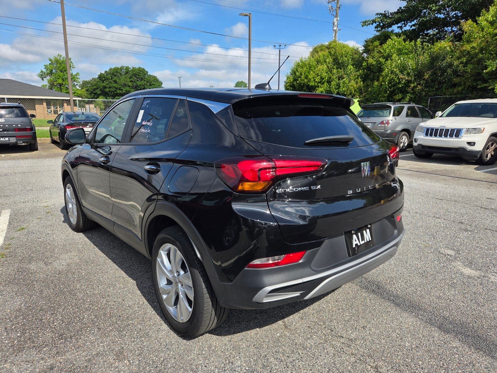 Used 2025 Ebony Twilight Metallic Buick Preferred image 7