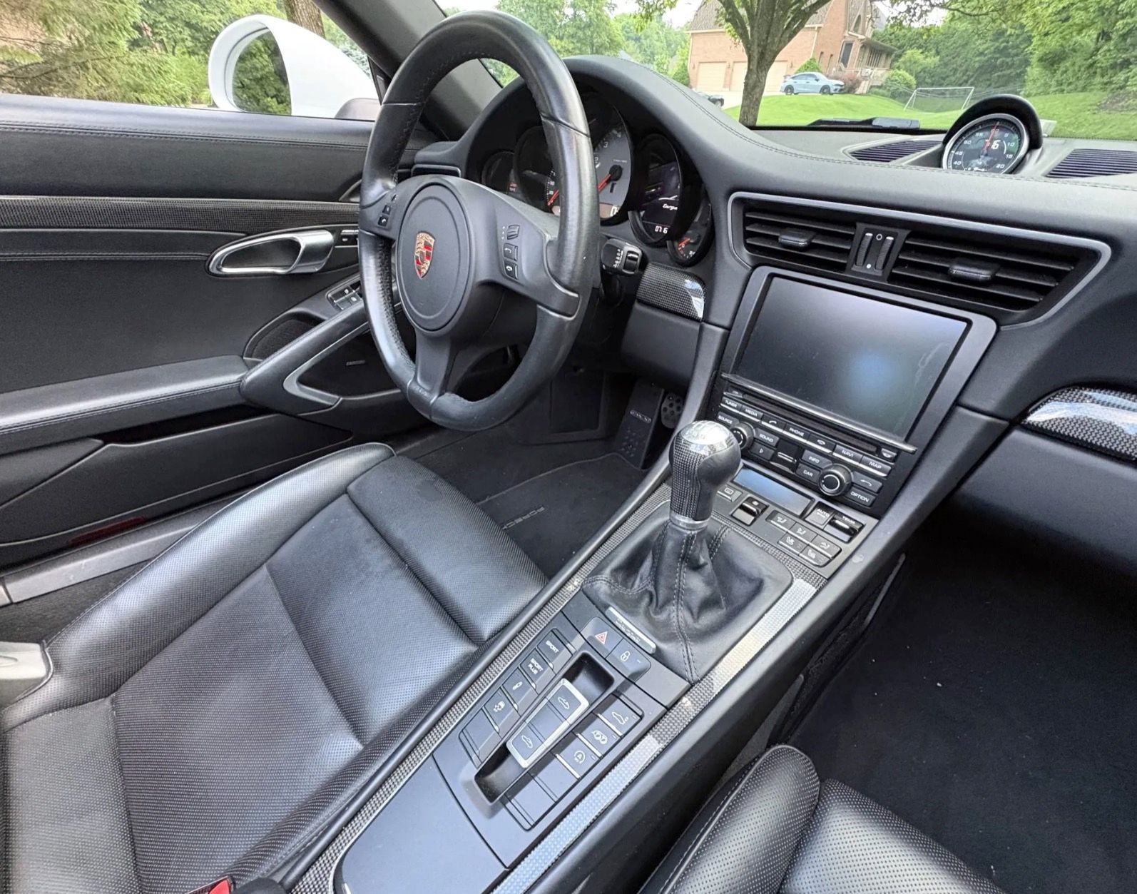 2015 Porsche 911 Targa 4S — photo 2