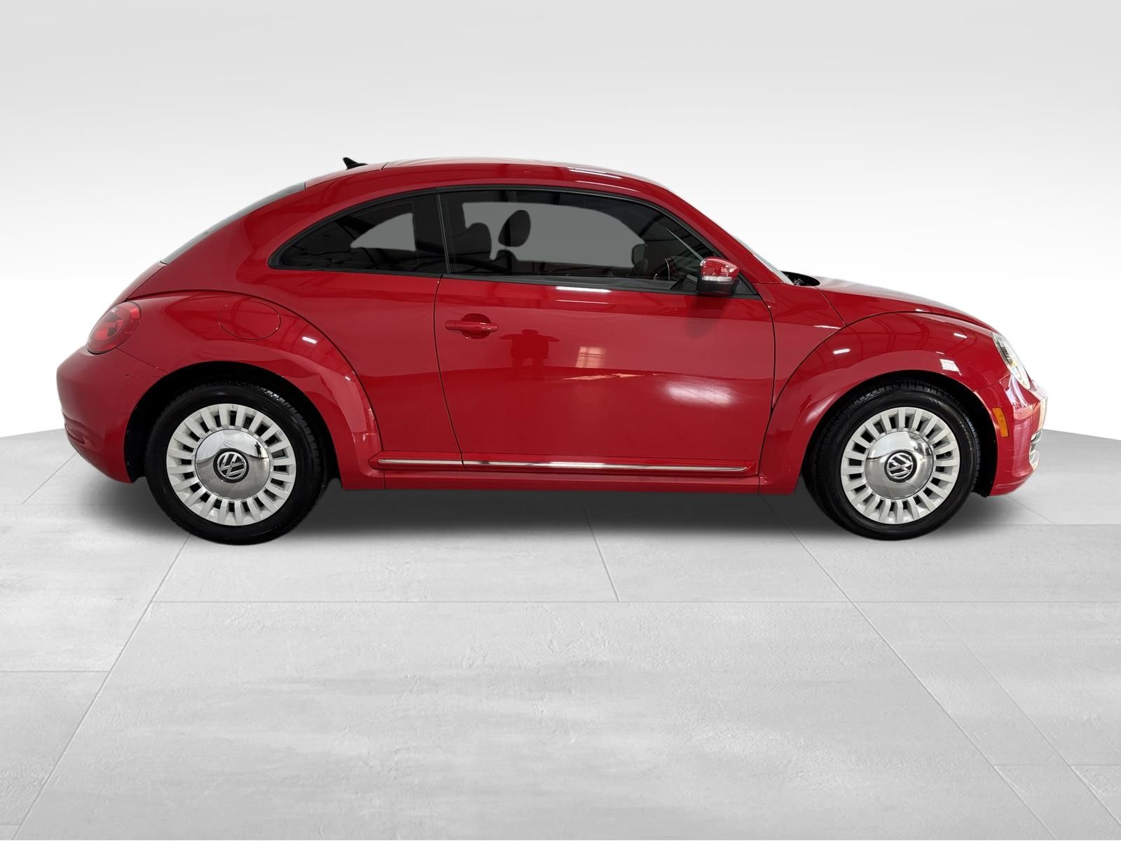 Used Car 2015 Volkswagen Beetle  1.8t For Sale Under $15,000 In Austin, Texas