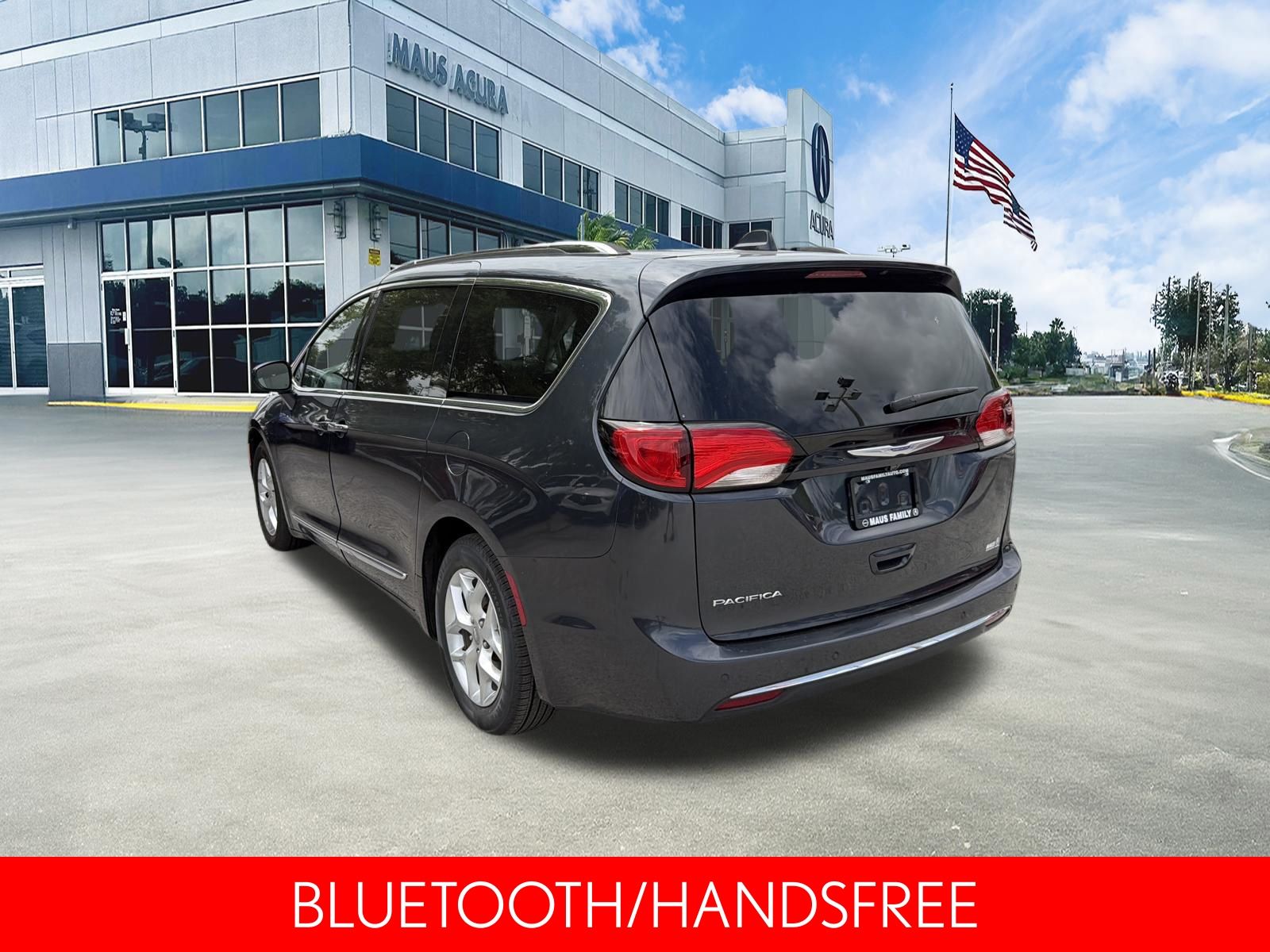 Used 2020 Chrysler Pacifica Touring L 4D Passenger Van